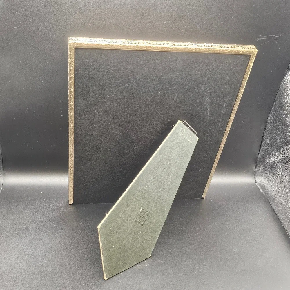 Vintage Gold Tone Ornate Metal Picture Frame Easel Back Tabletop Photo Frame